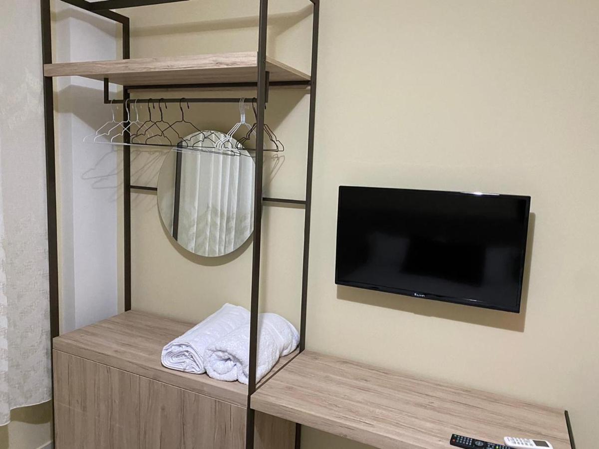Kevin'S Lungomare Apartment Vlorë エクステリア 写真